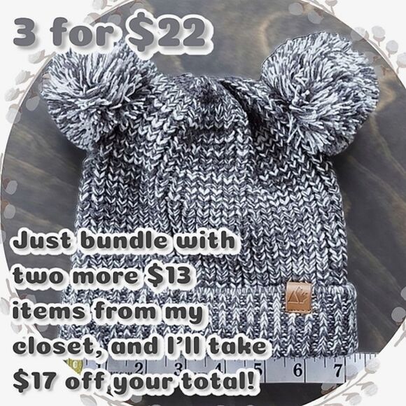 NWOT Grey Toddler Double Pom Pom Cuff Hat - Picture 1 of 5